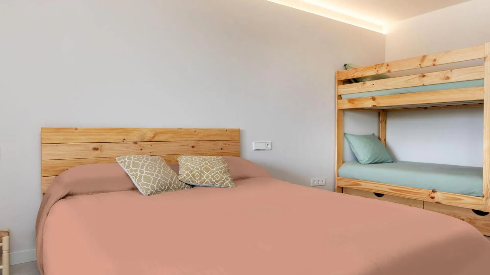 Apartment Cau By Interhome 또사데마르 0*,  스페인